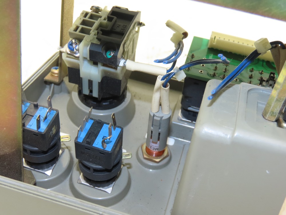 Yaskawa JZNCU-MPB02E YASNAC MRC Robot Pushbutton Control Panel