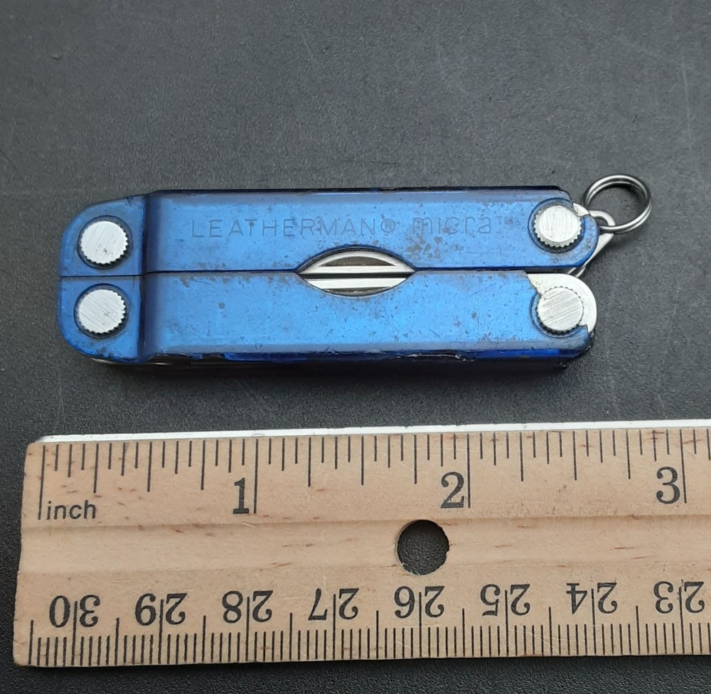 LEATHERMAN Micra Multi-Tool/Folding Pocket Knife w/Blue Plastic