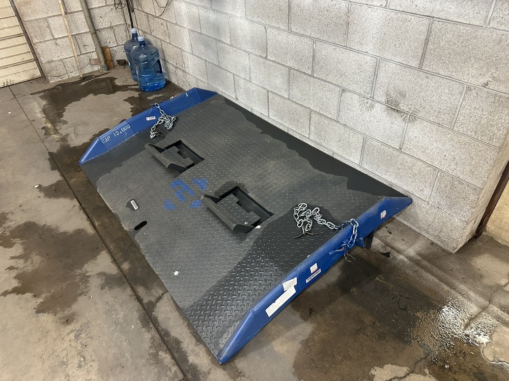 DOCK PLATE RAMP 15,000 LBS BLUFF