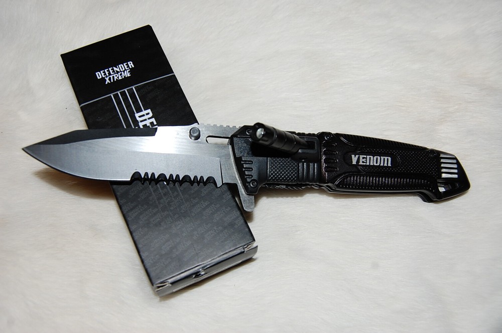 Defender Xtreme Black Assisted Opening Flashlight Knife - Built in Mini Light