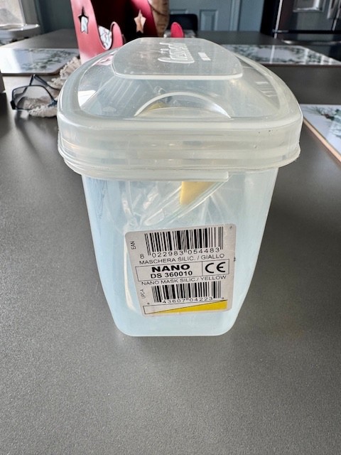 Cressi Nano dive mask