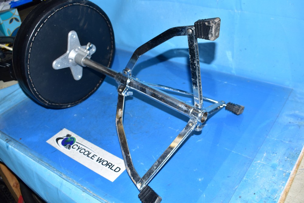 Tama HT130 Drum Throne- Used very nice