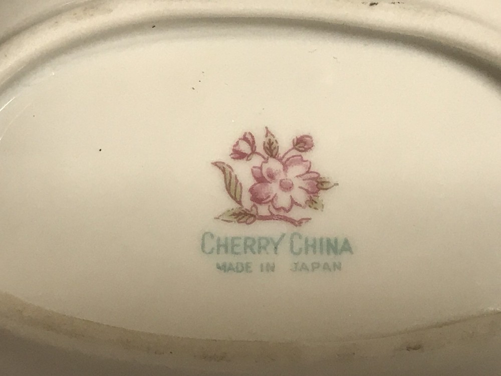 Cherry China (CHE2) Divided Dish