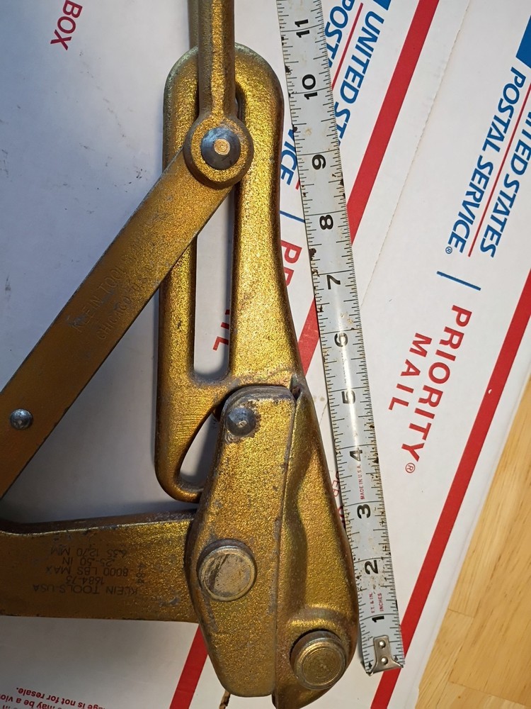 Klein Tools 1684-73 EHS Cable Pulling Jaw Grip, 8000lb Max, .25.50 in
