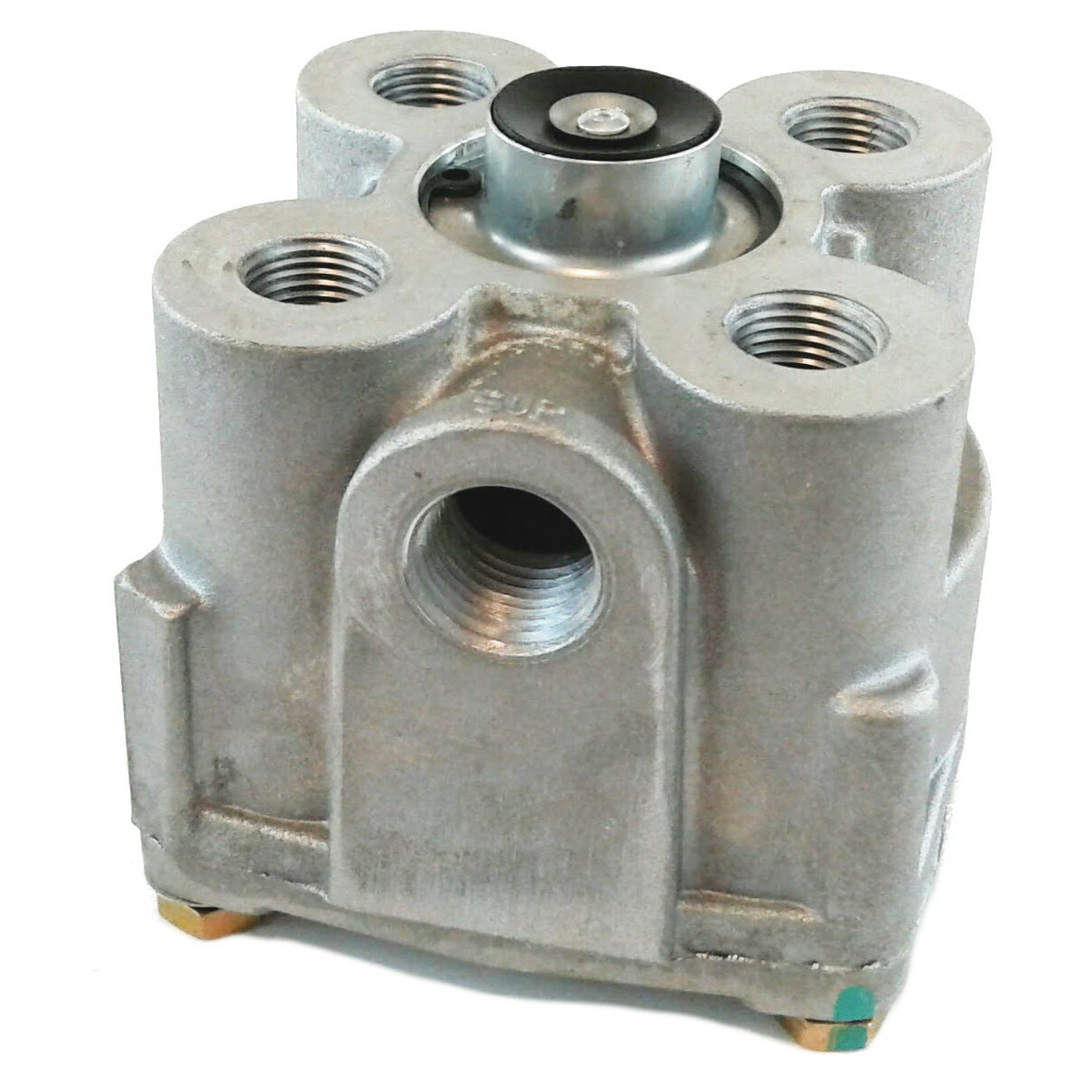 R-12 Relay Valve 3/8" 4 Port Delivery - Vertical Mount- for Heavy Duty Big Rigs