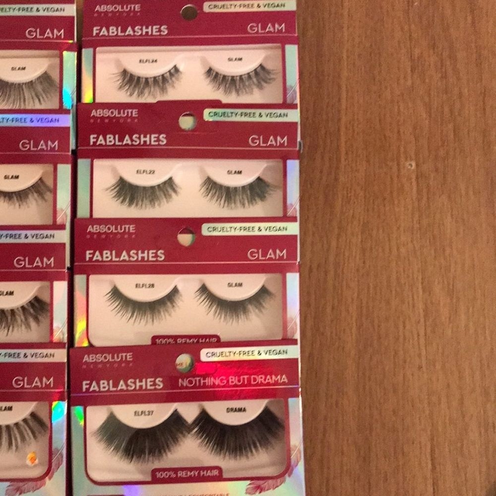 NWT Absolute Glam Lashes