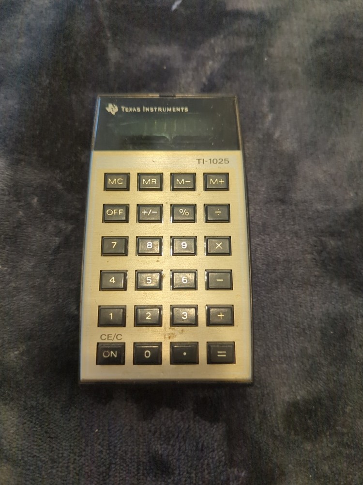 Texas Instruments TI-1025 Pocket Calculator LED Light Display