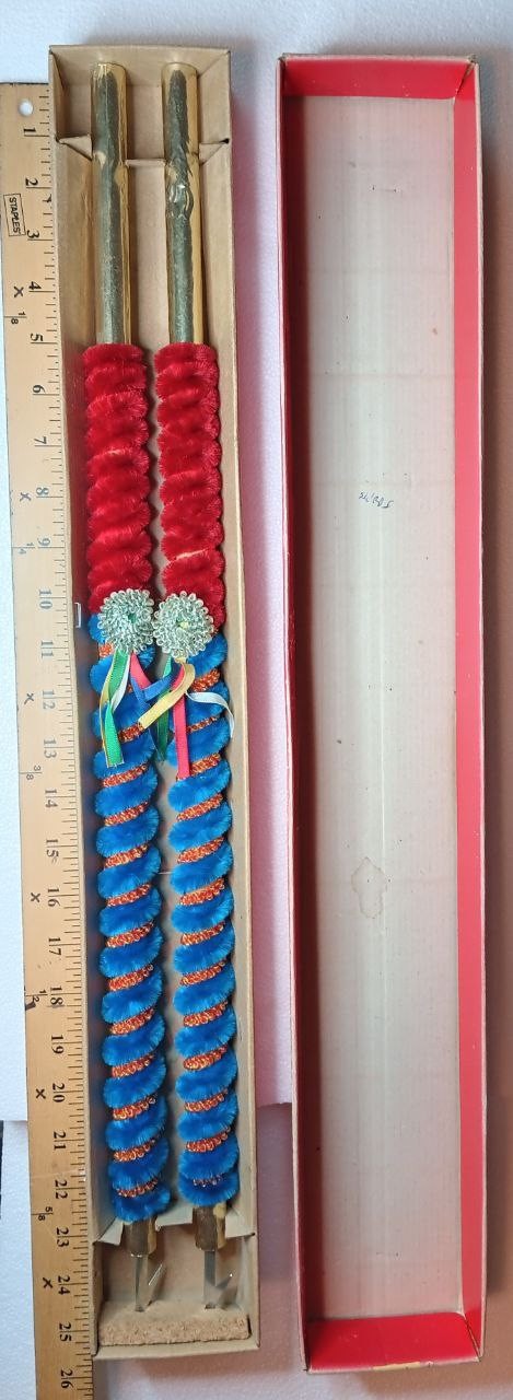 Vintage Souvenir 25 in Matador Commemorative Bullfighting spears!