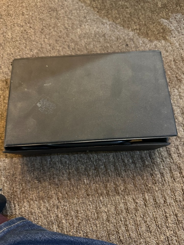 Redback Professional Handheld Unidirectional Dynamic Microphone C0383