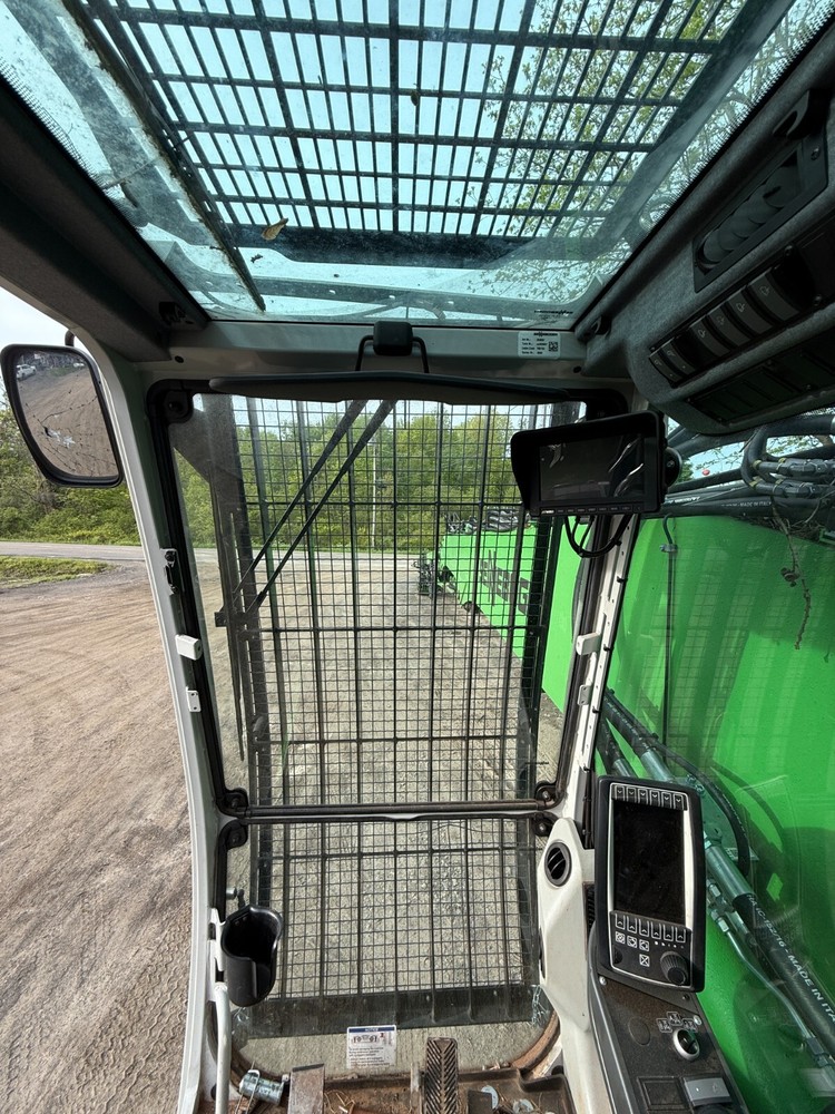 2023 Sennebogen 728e wheeled tree care material handler