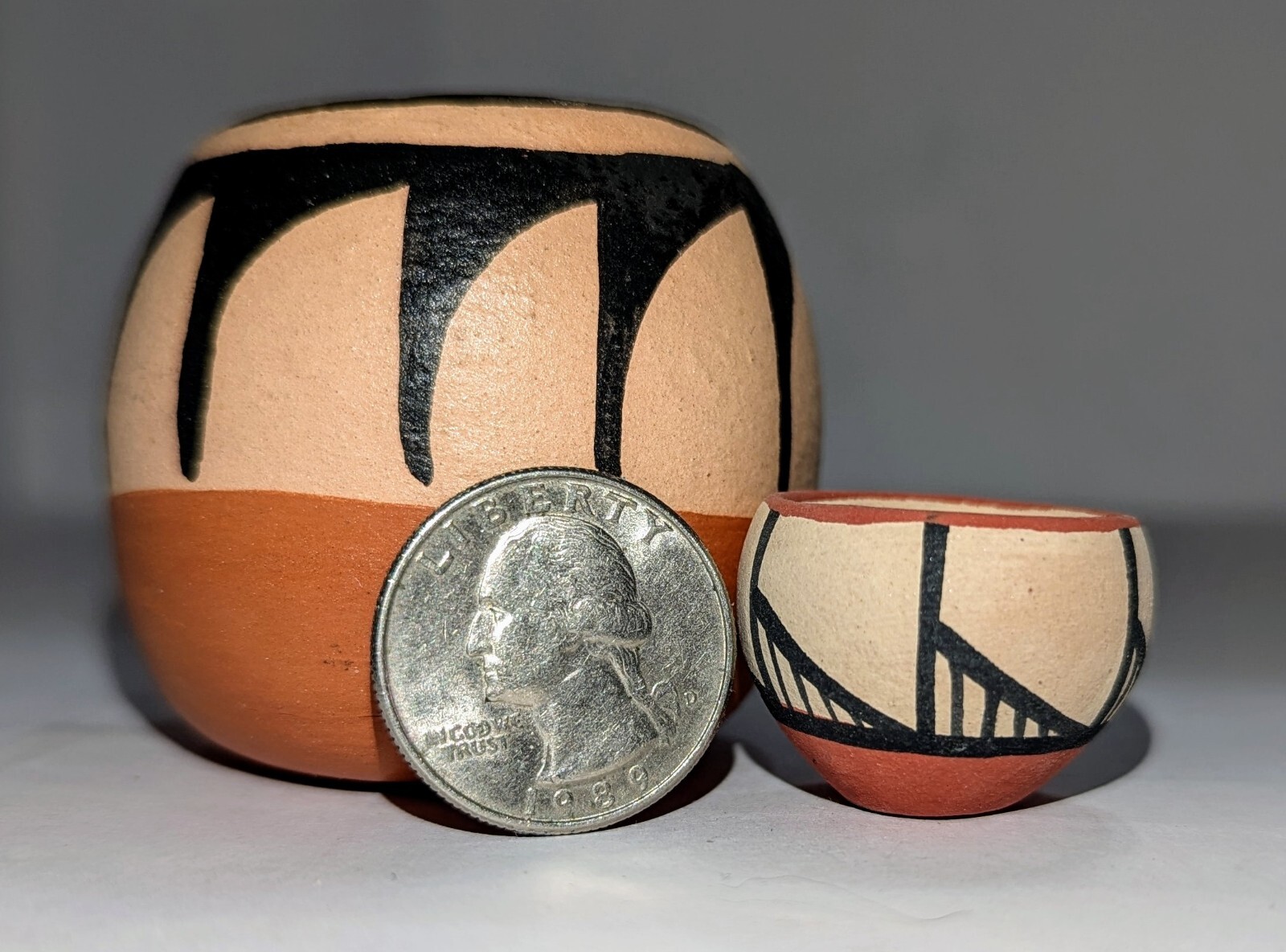 Vtg Native American Mini Pottery x2 Kewa & Jemez Pueblo Signed Lovato & Chinana