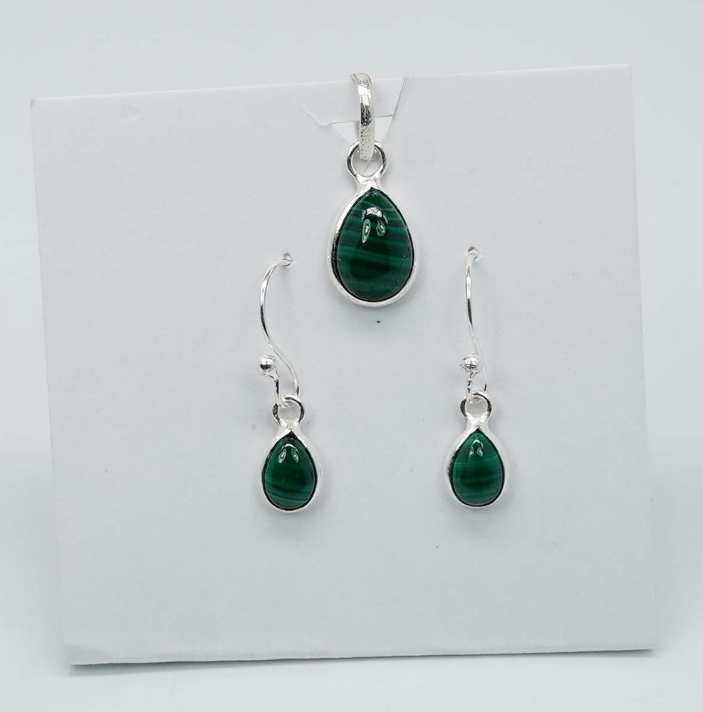 925 Solid Sterling Silver Green Malachite Hook Earring Pendant Set