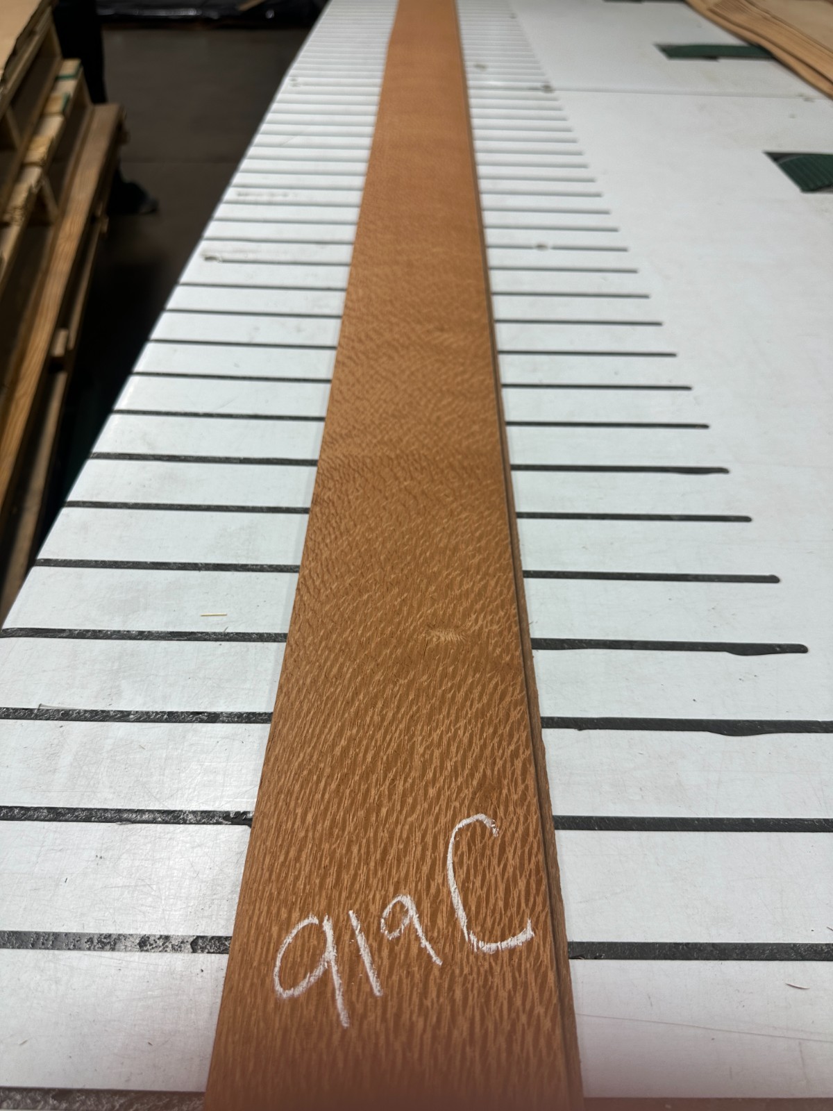 Lacewood Raw Wood Veneer 2 sheets 115'' x 4'' 919C