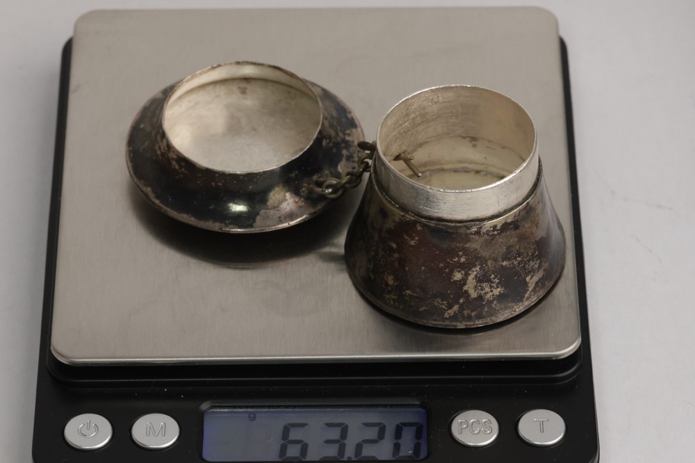 Solid Sterling Silver Plain Vintage Tobacco or pill container