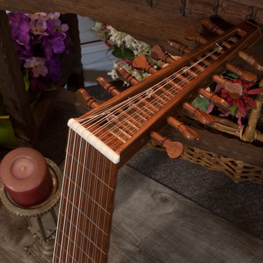 8 Course Deluxe Lute Solid Spruce Top w/ Bag + Extra String Set + Tuner