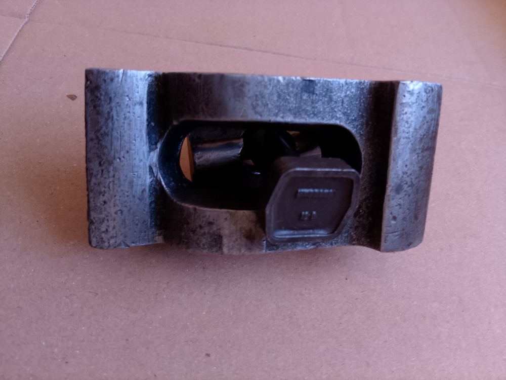 VINTAGE ENGINEERING HOLD DOWN CLAMP