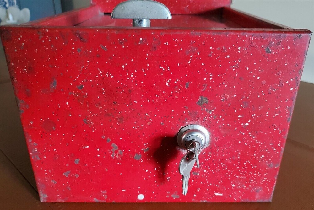 1950's Baseball Graphics Gumball Machine / Arcade Game