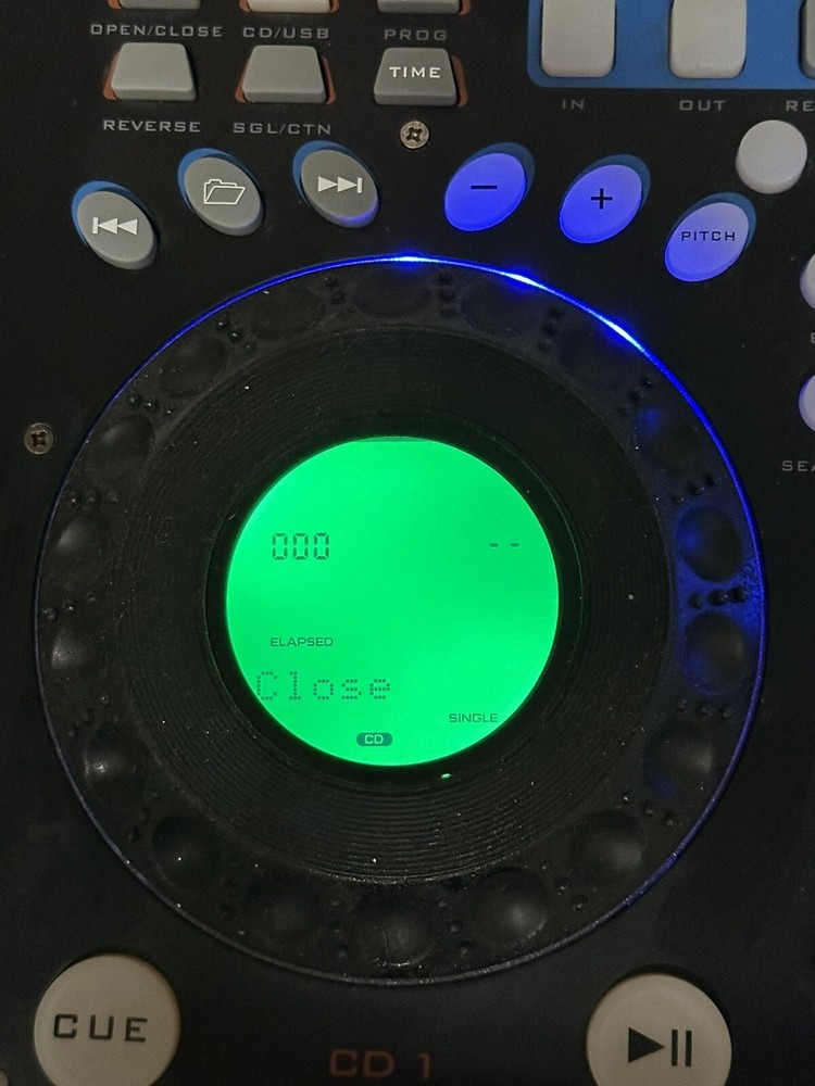 Technical Pro DMXP6 Double CD Mixer with USB, Scratch and BPM ~ Partially Works