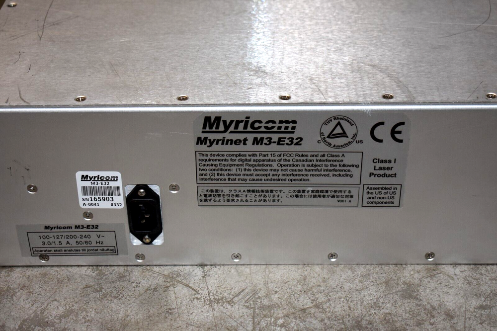 Myricom Myrinet M3-E32 Switch
