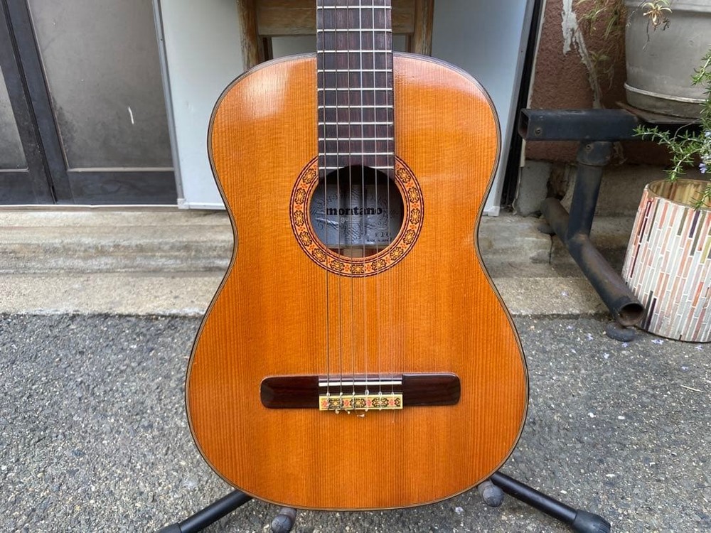 Montano Guitar R Classical Soft Case, Size, Used