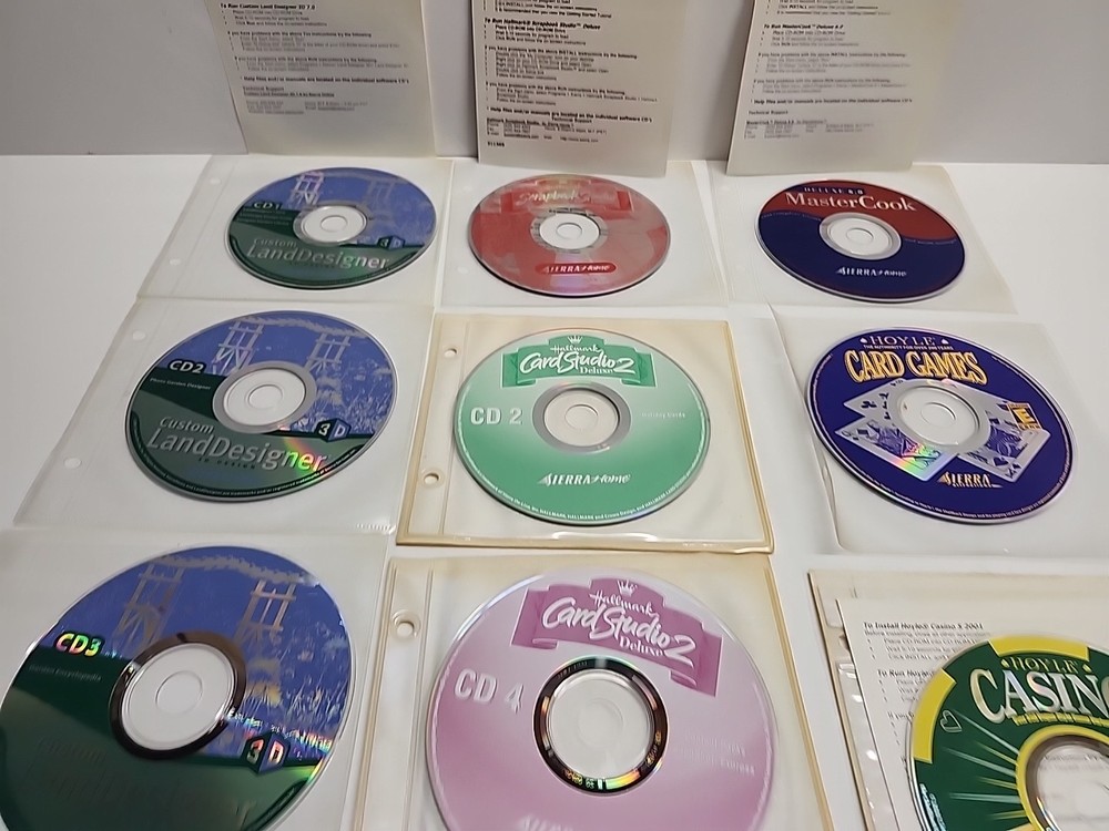 Software Discs for PC Microsoft/Windows, Gateway +More! Lot Of 29 With Case