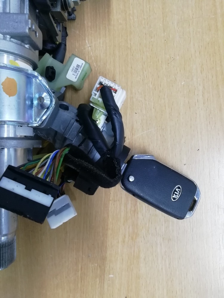 KIA CEED CD MK3 2019 STEERING COLUMN WITH KEY (2)