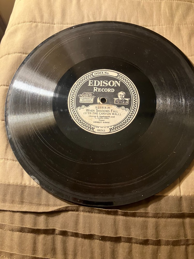Edison Diamond Disc Record #52153 "When Shadows Fall" Ernest Davis 1928