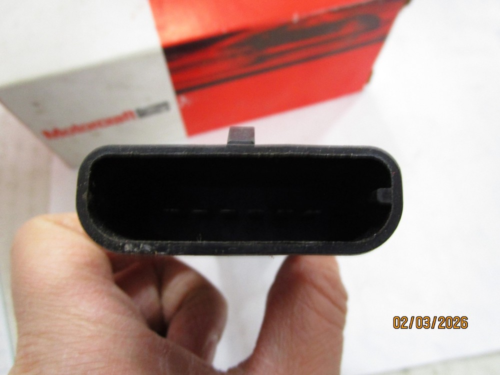 Motorcraft Dy-515 Ignition Module E7RZ-12A297-A (possibly installed)