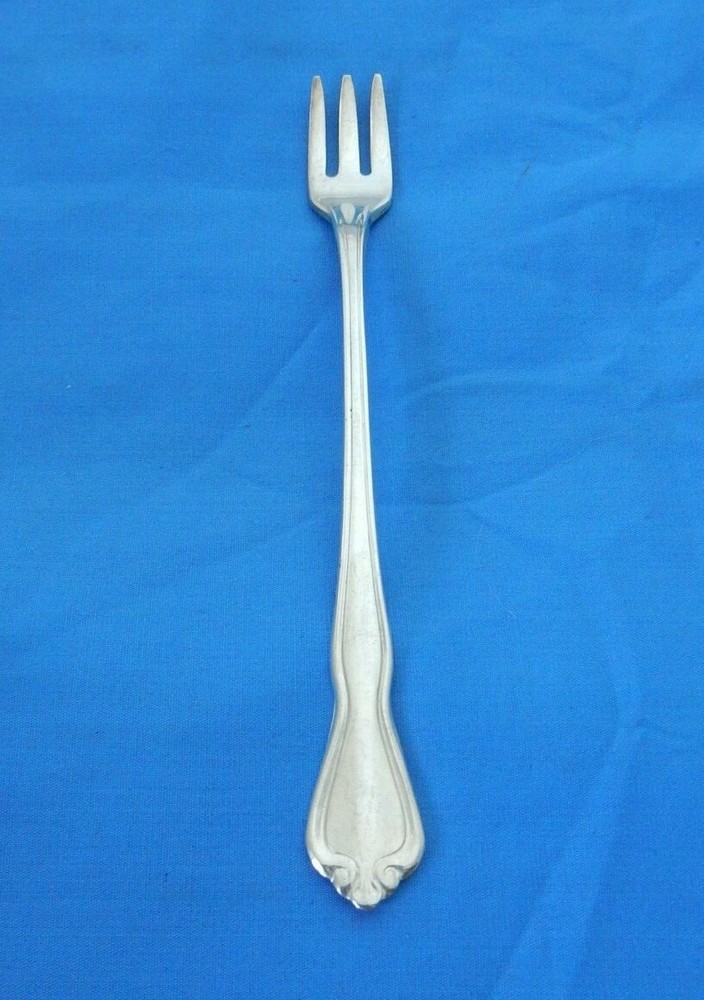 Oneida Silverplate Croydon 6" Cocktail Seafood Fork