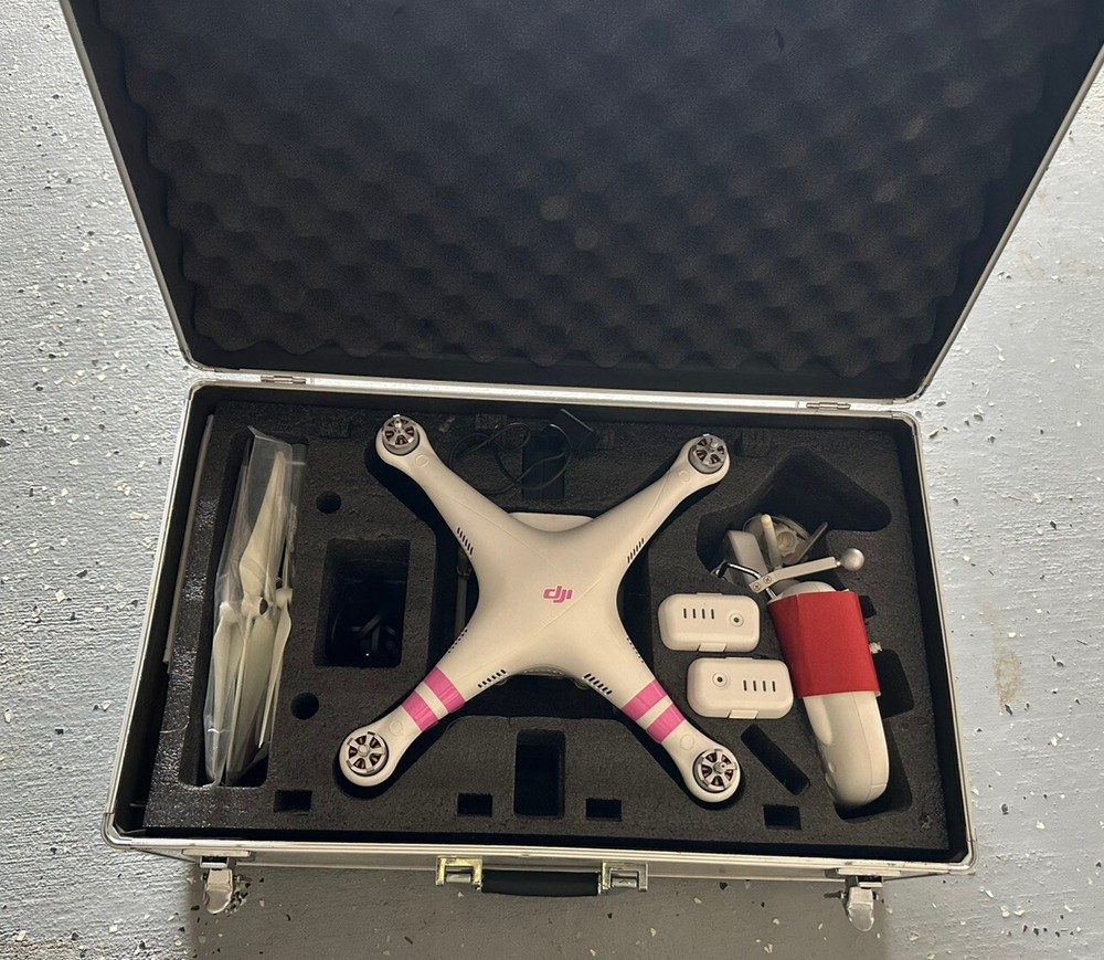 DJI Phantom 2 Vision Plus Drone NEVER USED