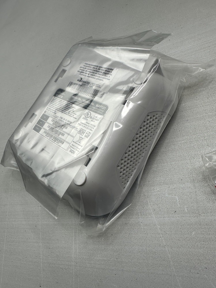 Cisco WAP121 Wireless-N Access Point with Single Point Setup New Opened