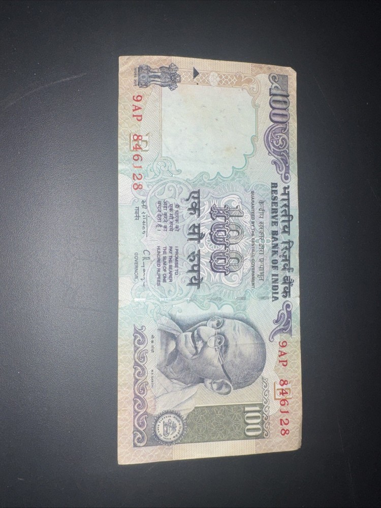 India 1990s 100 Rupees Banknote Circulated