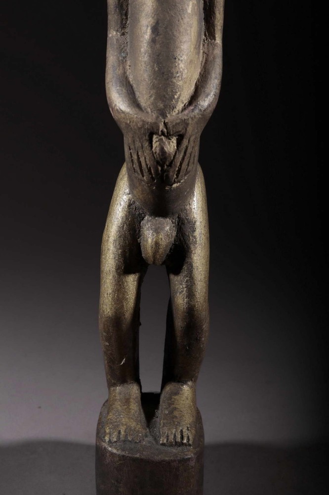 Attié Statue 2595