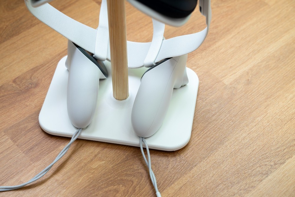 Stand for Quest 3 VR Headset | Meta Quest 3 compatible Display Dock
