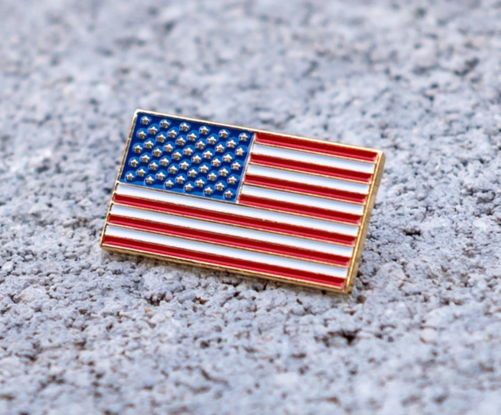NEW America Flag Enamel 1" Lapel Pin United States USA American US TRUMP MAGA