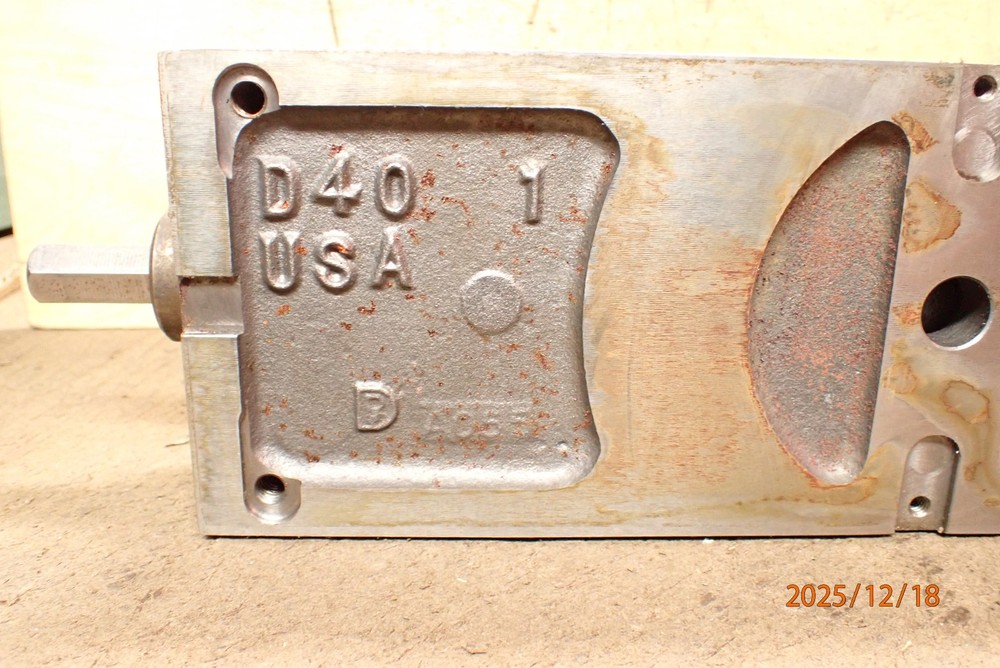 KURT D40 MILLING MILL MACHINE VISE