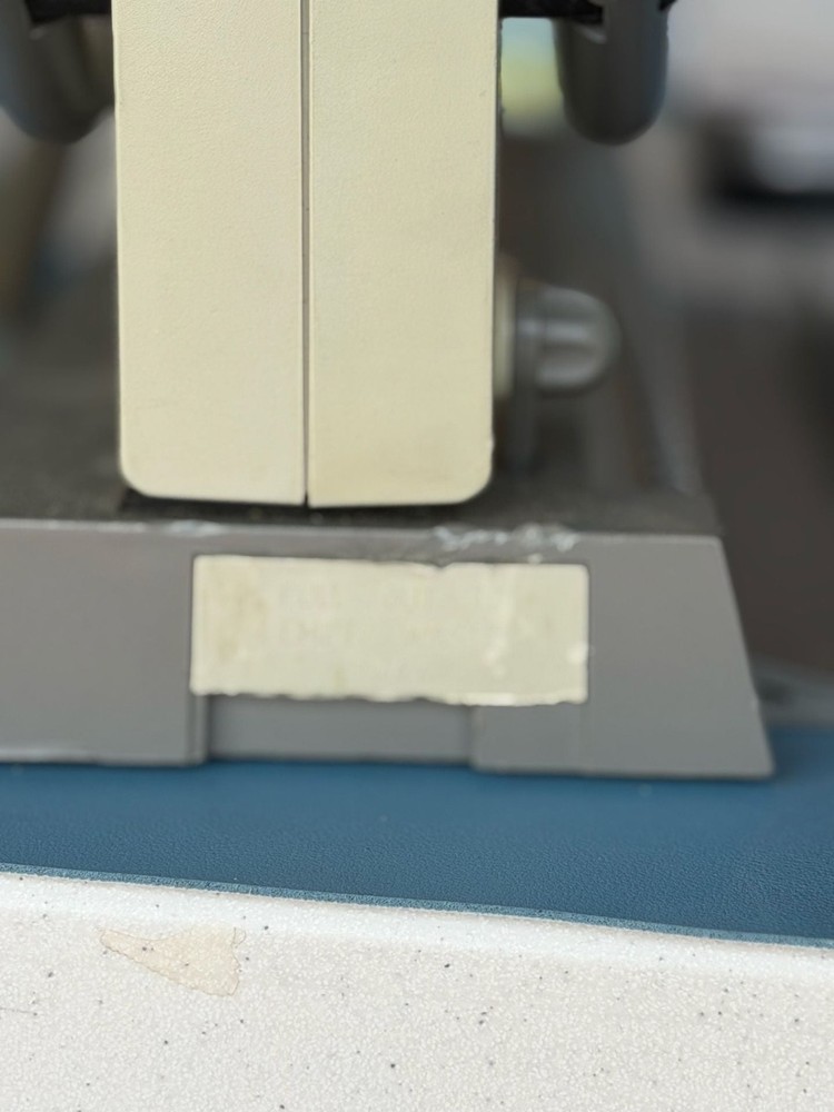 Ibico EB-19 Manual Plastic Comb Binding Machine