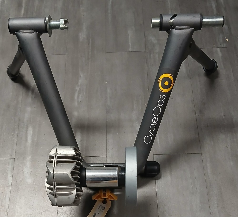 CycleOps Fluid2 Indoor Trainer