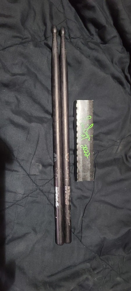 Eric Singer EOTR signature Drumsticks Autographed Sleeve Rare Black Sticks