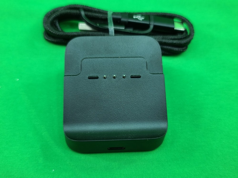 MICROSOFT (1924) XBOX ELITE SERIES 2 CONTROLLER CHARGER CHARGING DOCK & CABLE