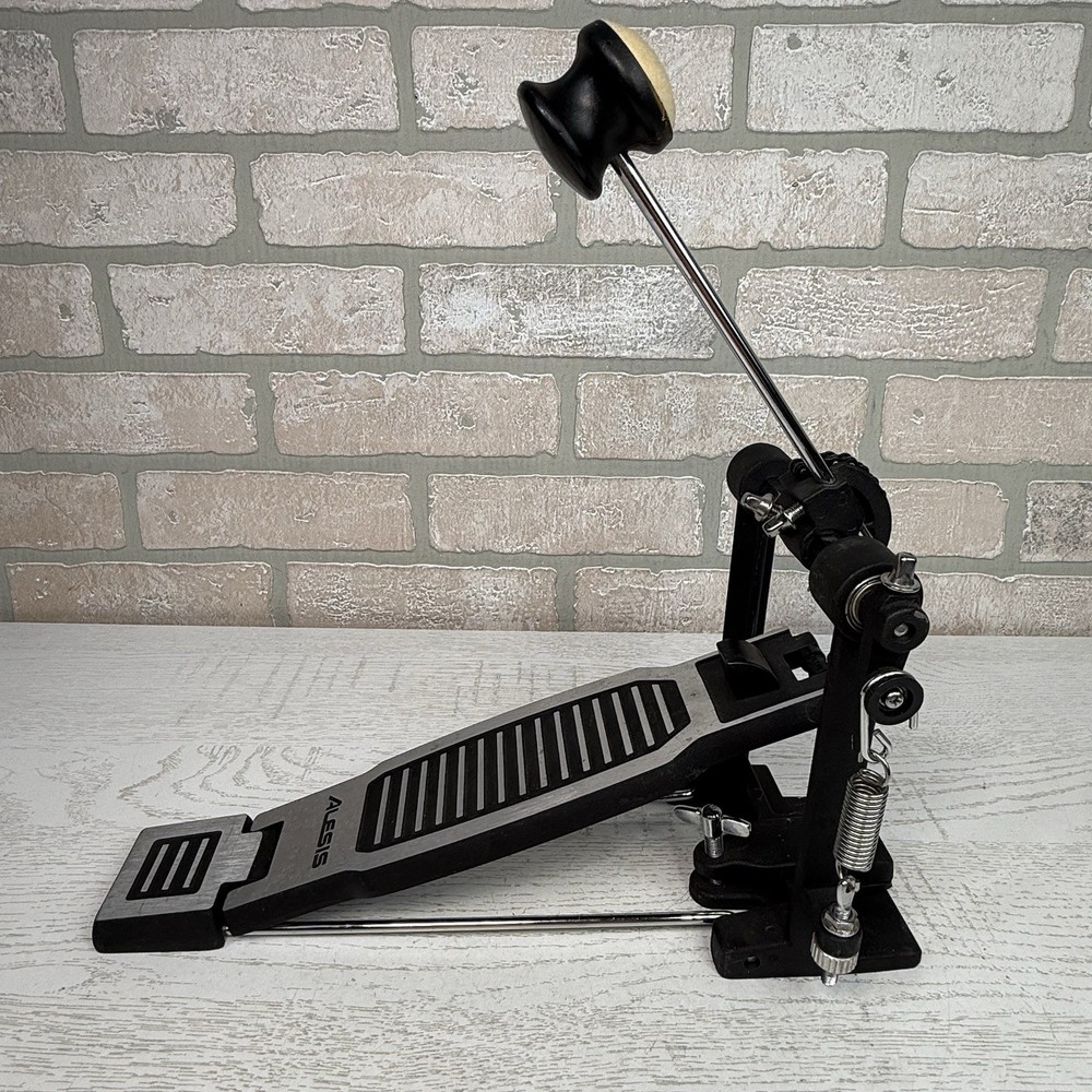 Alesis Single Chain Kick Drum Pedal *READ*