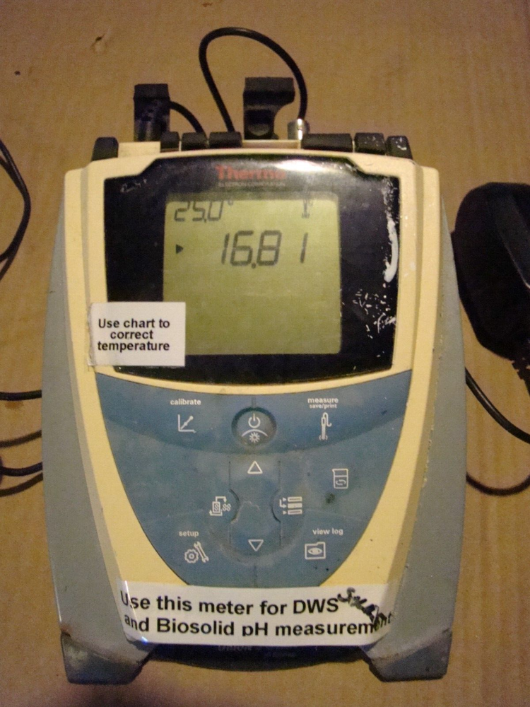 Thermo Scientific Orion 3 Benchtop pH Meter