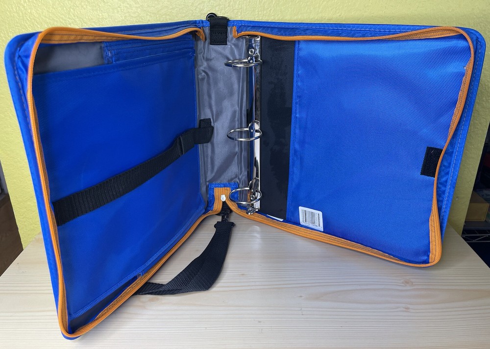 Five Star 2" Zipper Binder 580 Sheet Capacity w/ Durable Shoulder Strap