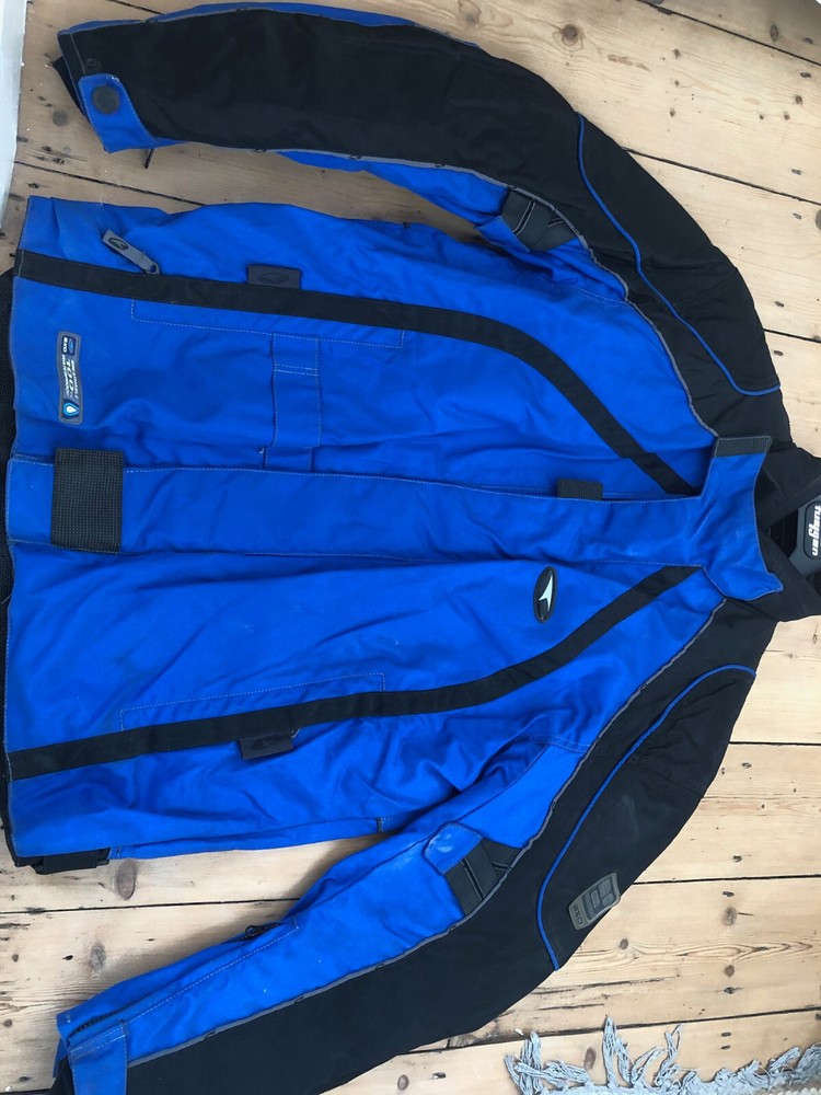 AXA CORDURA WATERPROOF