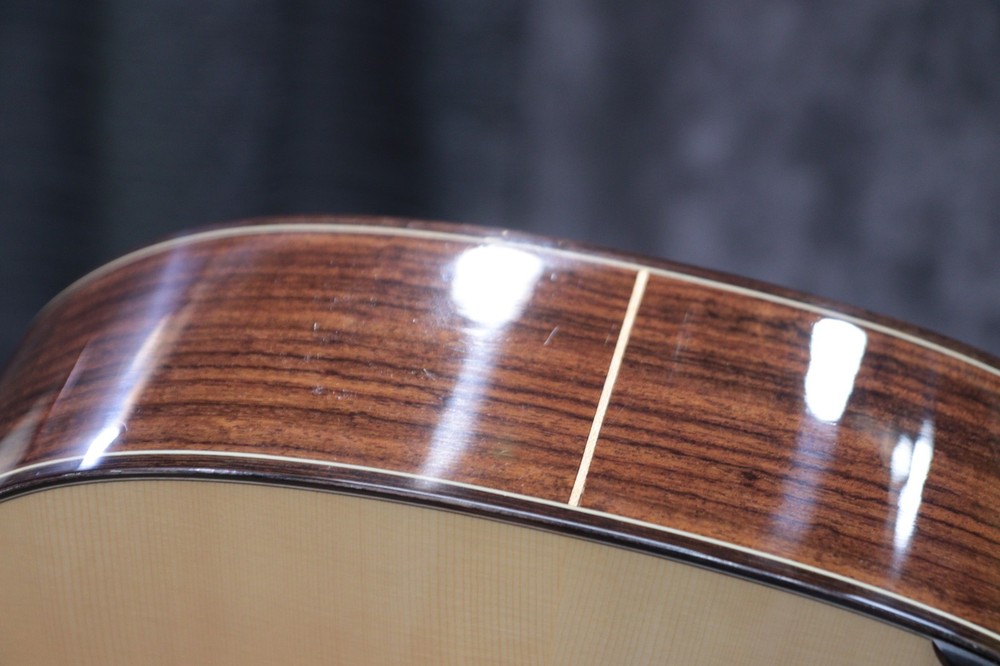 Manuel Rodriguez Superior Series C-S Solid Spruce Top 4/4 Size Classical Guitar