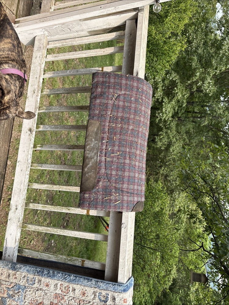 Wool Blanket with Plaid Pattern Saddle Pad