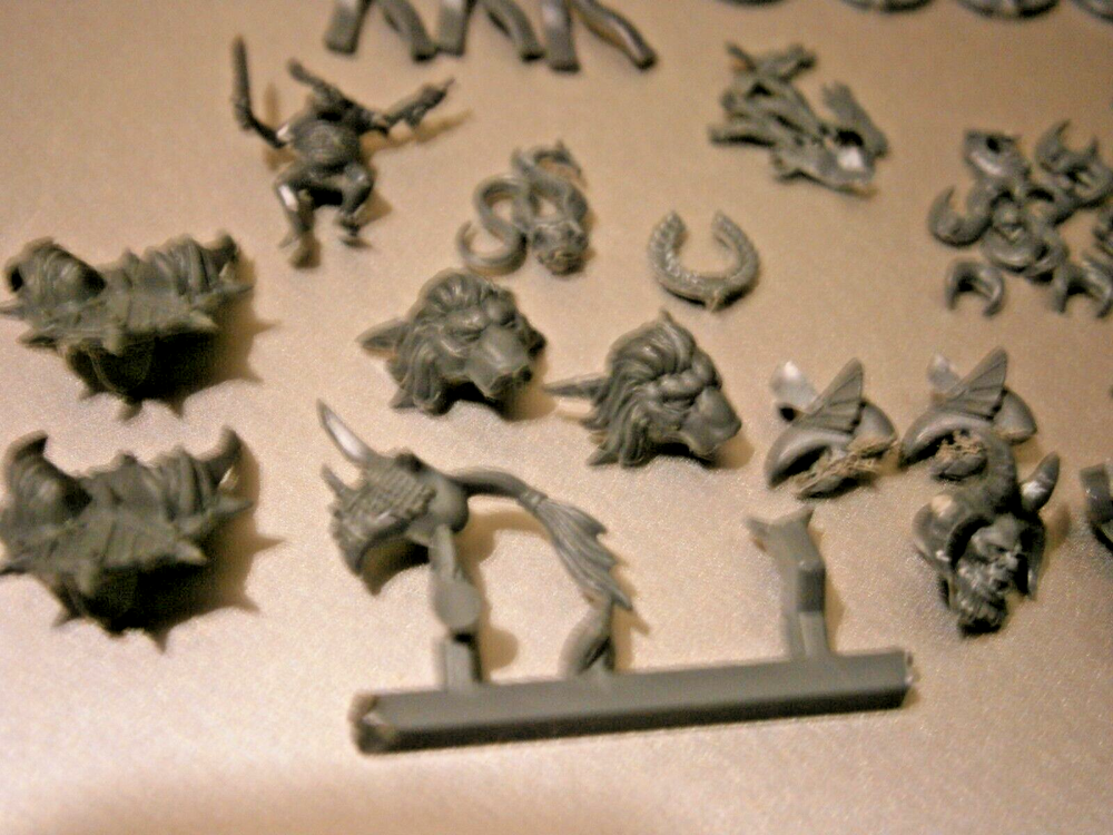 Warhammer various standard/flag add-on bits x64 pieces