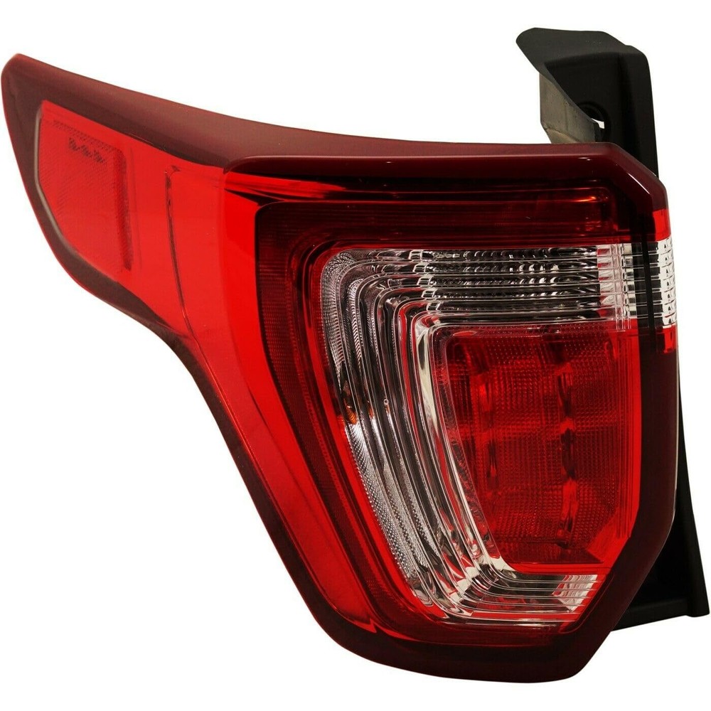 Driver Side Tail Light Red Halogen Ford Explorer Interceptor 16-19