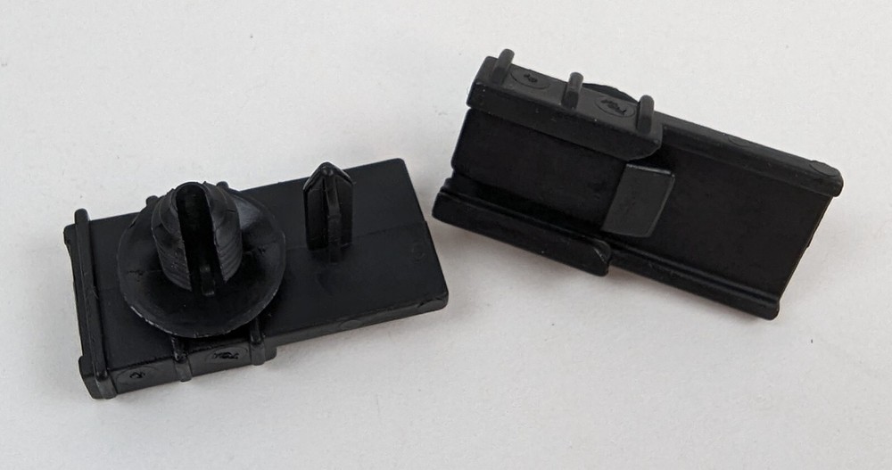 500 HellermannTyton 133-00251 Cable Tie Attachment Clip Black NEW