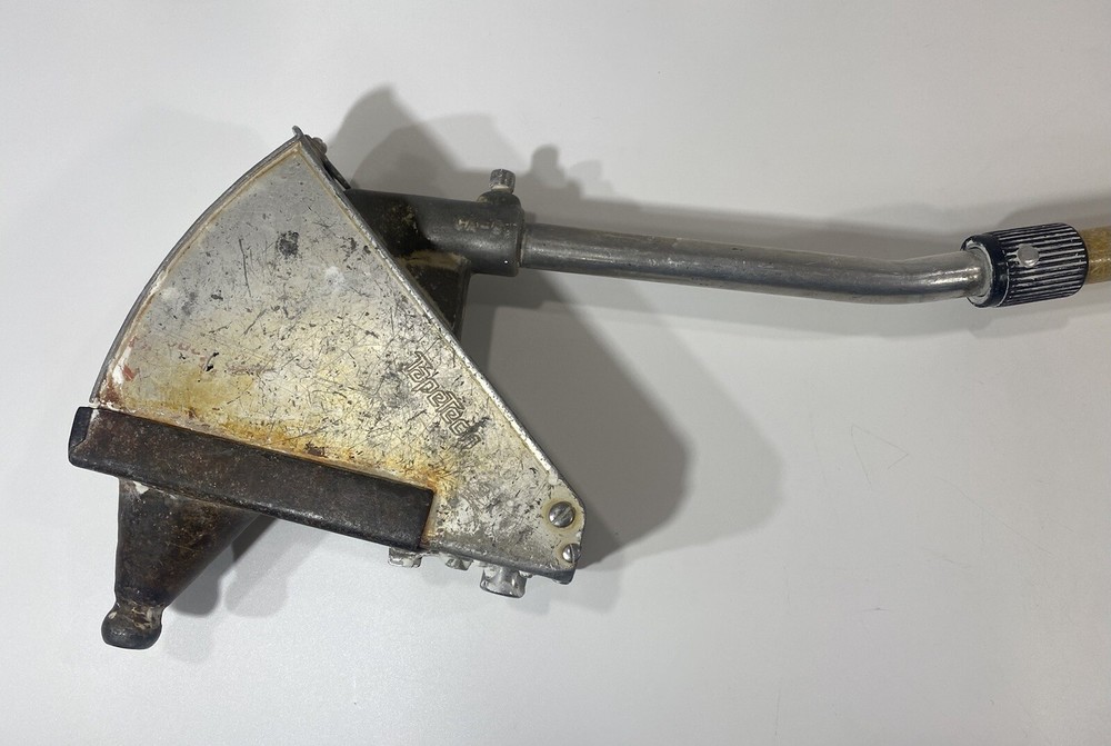 TapeTech 8-in Angle Box / Corner Applicator Extendable Handle, Not Tested